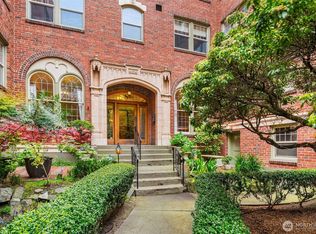 124 Warren Ave N APT 302, Seattle, WA