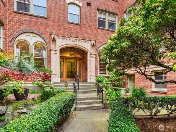 124 Warren Avenue N #302, Seattle, WA 98109