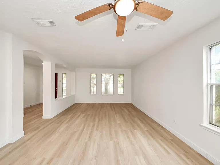 3046 Texas Oak Dr — Photo 24