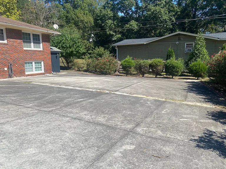 5040 Redan Rd #BASEMENT — Photo 11