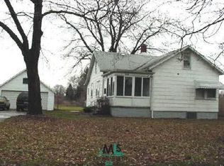 323 W Magnolia Dr, Inkster, MI 48141
