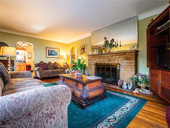 4th image of 12574 W 130th St