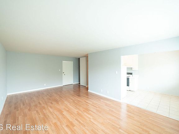 4th image of 1331 Liberty St #12