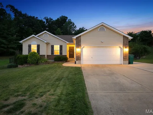 909 Spalding Ct, Pevely, MO 63070