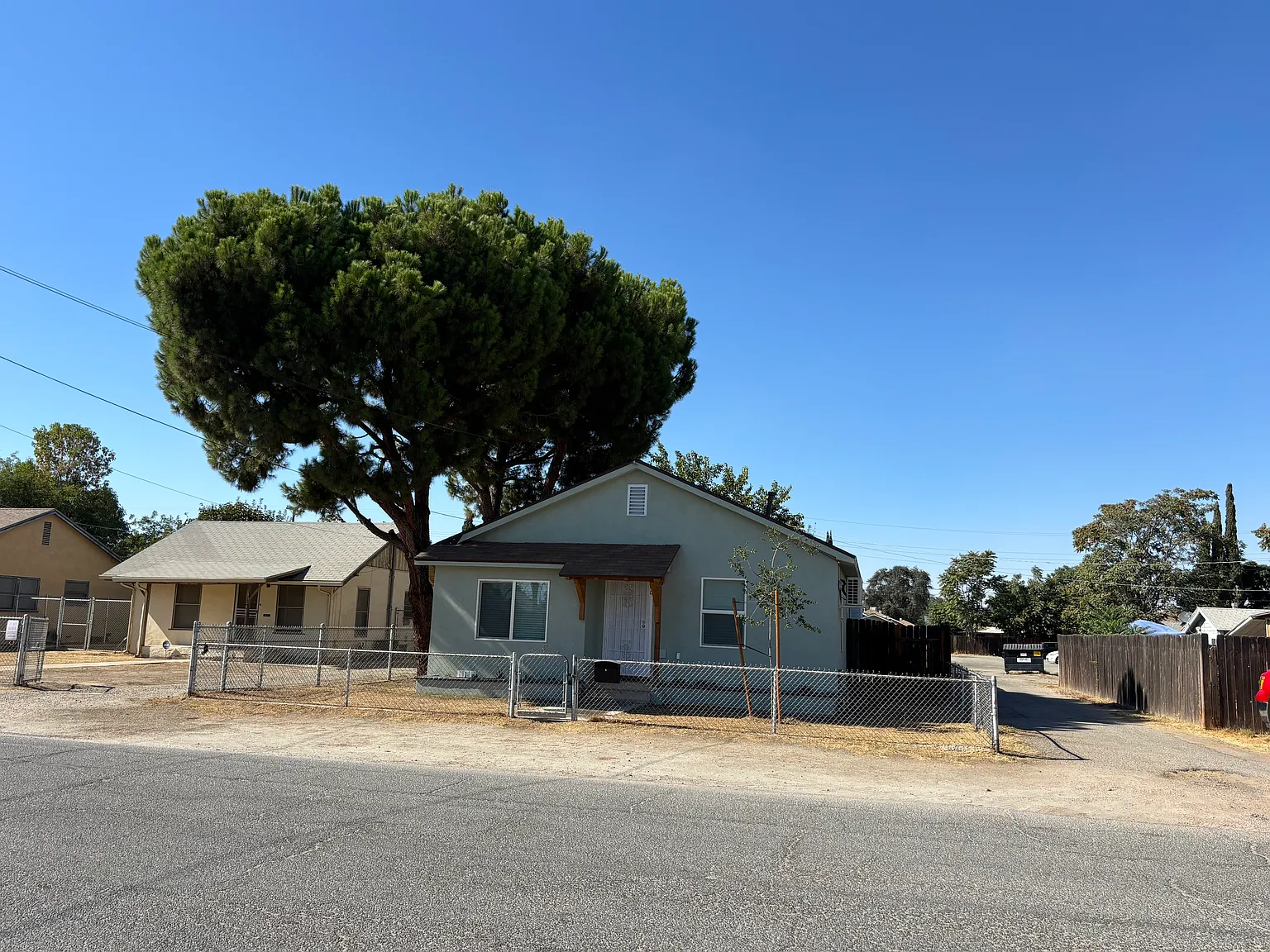 2 bed, 748 sqft, $1,550 — Photo 4