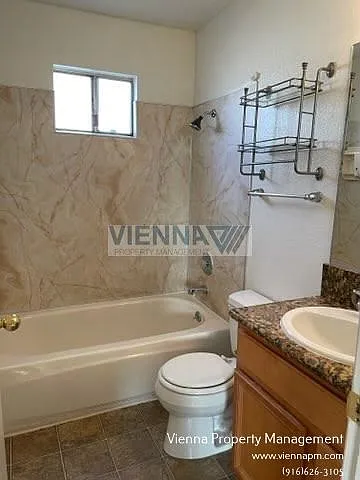 7032 Fair Oaks Blvd — Photo 11