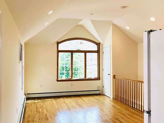 3rd image of 150-43 19th Ave #2