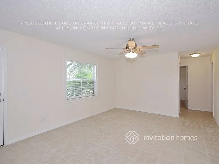 1646 Heartwellville St NW — Photo 3