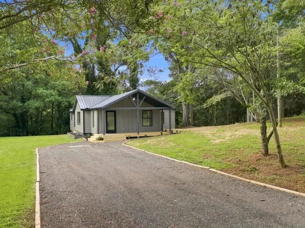 13 W Center Rd SE, Rome, GA 30161