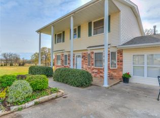 5275 Vernon Dr, Newalla, OK 74857