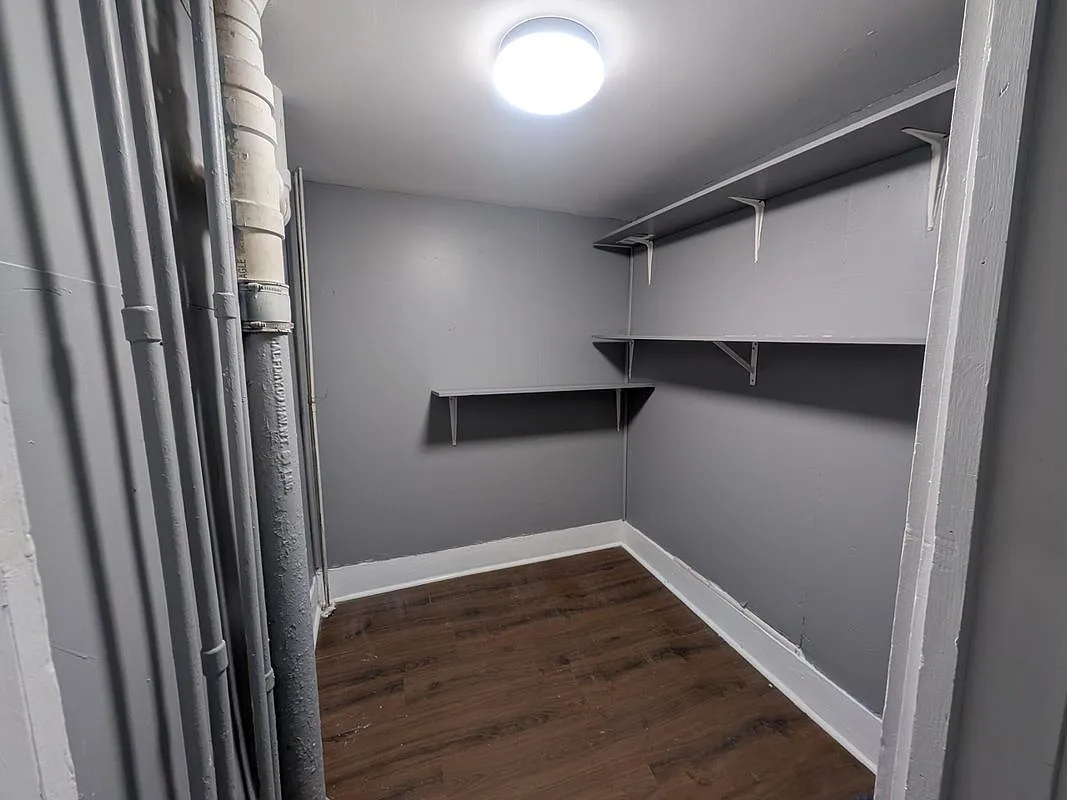 2 bed, 1.0 bath, 780 sqft, $1,500 — Photo 4