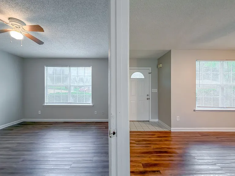 1367 Idlewild Dr — Photo 18