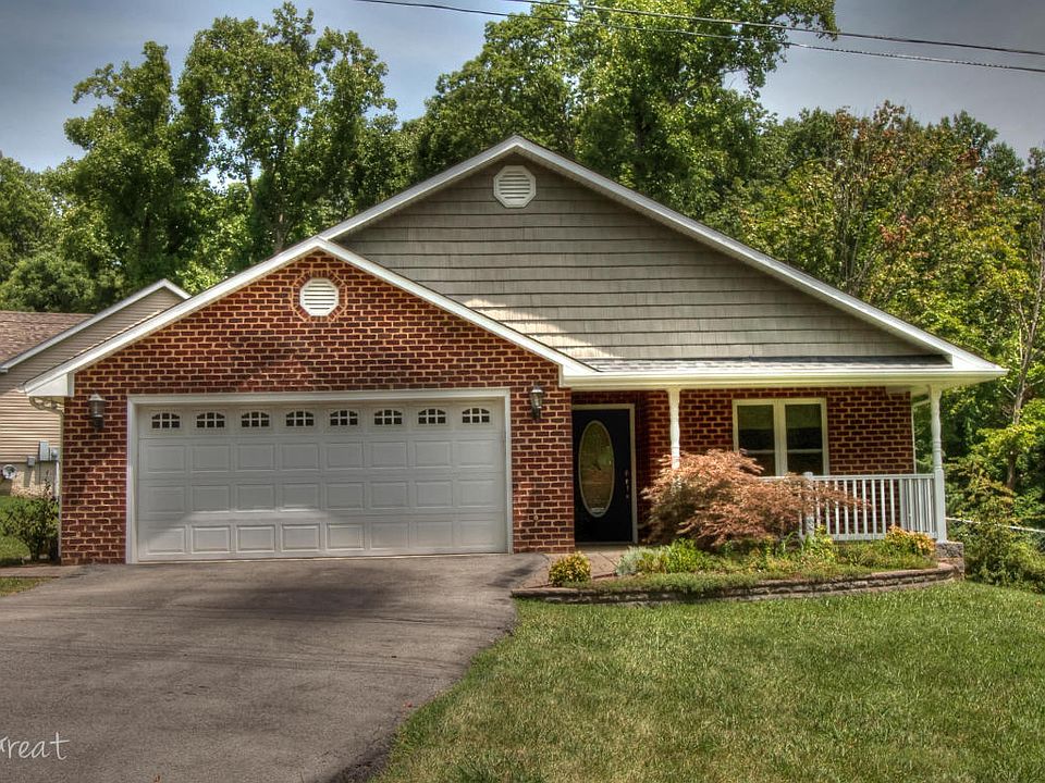 1st image of 1718 Wayburn Dr