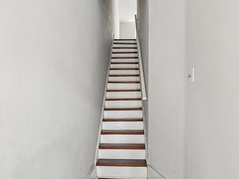 4161 Ridge Ave #2 — Photo 19