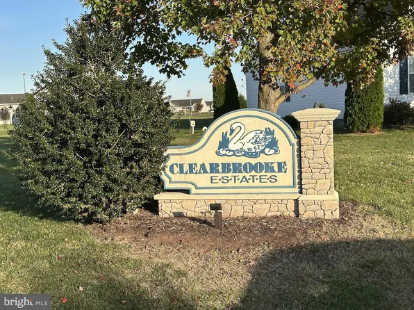 602 N Winding Brooke Dr, Seaford, DE 19973