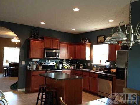 3rd image of 361 Sarava Ln
