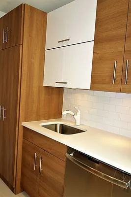 Rented by Perlbinder Realty | media 10