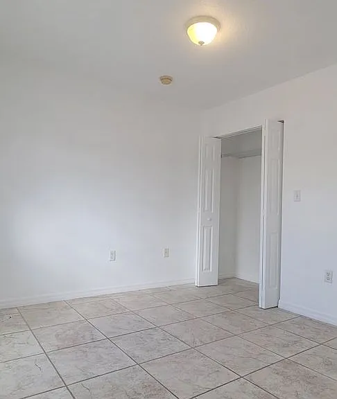 520 SW 5th St — Photo 37