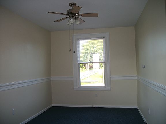 2nd image of 70 Pearl St APT 2