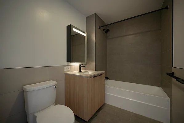 Rented by Living New York | media 71