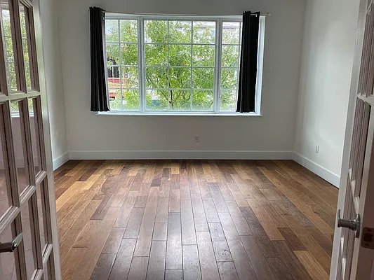 Rented by Skyline Group Real Estate | media 26