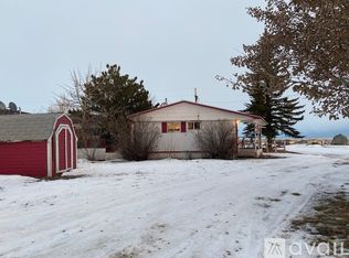 1030 Cedar Ave, Shelby, MT 59474