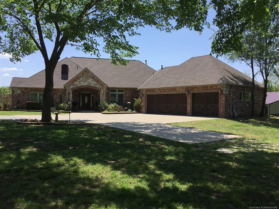 1st image of 26650 E 61st St
