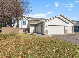 239 Sundance Rd, Sartell, MN 56377