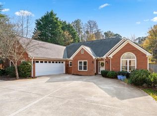 575 Herring Rd, Grayson, GA 30017