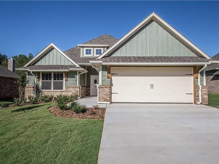 2801 Cypress Springs Blvd — Photo 1