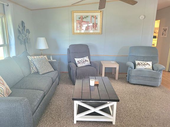 4th image of 5915 Utopia Dr #474