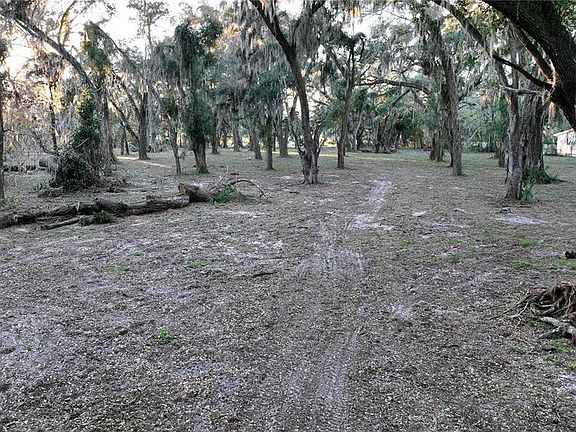 3rd image of Muck Pond Rd