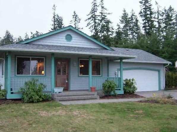 938 N West Camano Dr, Camano Island, WA 98282