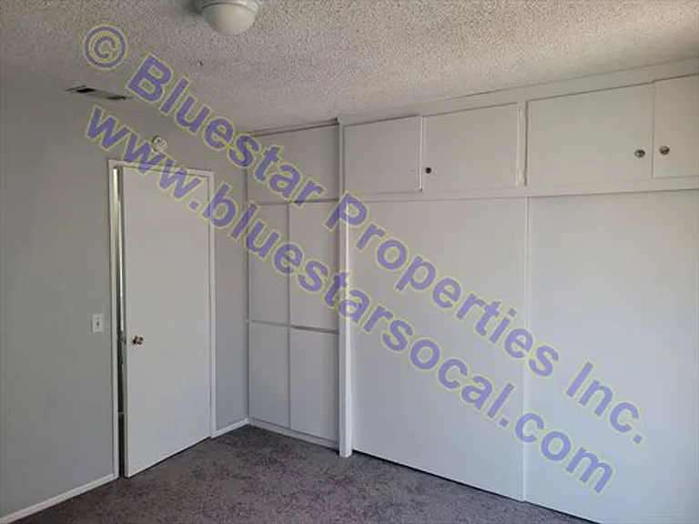 15469 Hesperia Rd — Photo 11