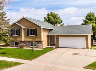 3311 Arbor Dr NW, Rochester, MN 55901