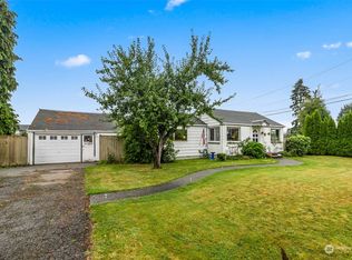 7314 49th Dr NE, Marysville, WA