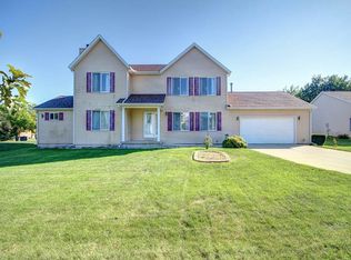 1804 Lyndhurst Dr, Savoy, IL