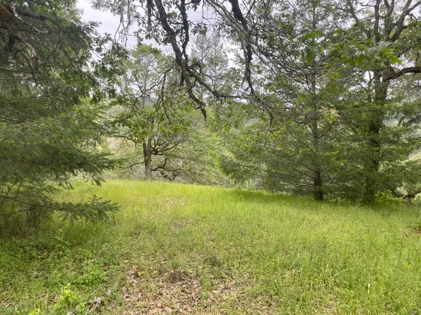 5615 Island Mountain Rd, Garberville, CA 95542