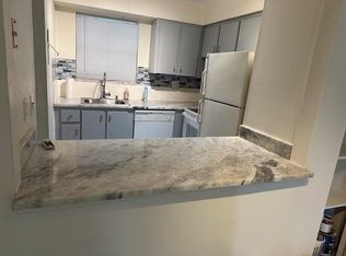 6505 Winfield Blvd #B-14, Margate, FL 33063