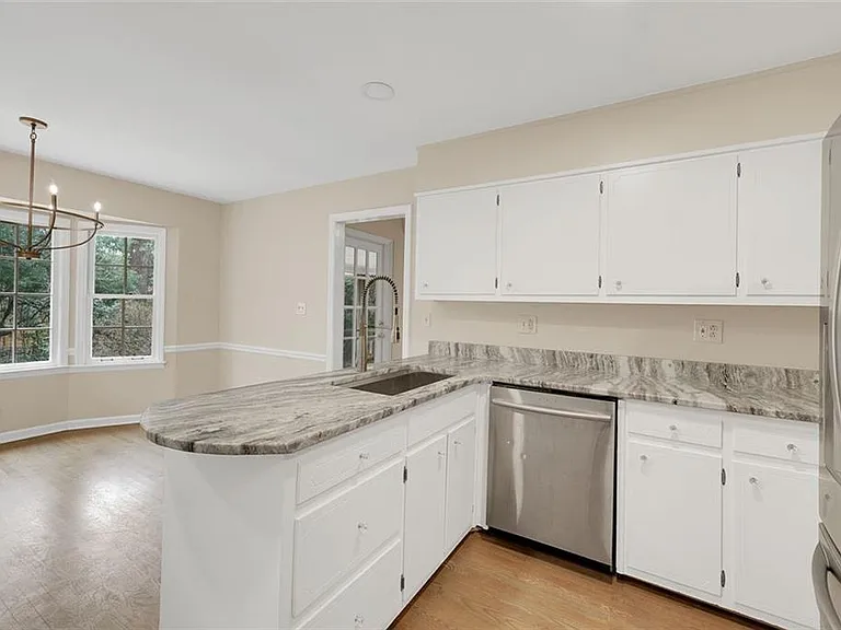 4517 E Kings Point Cir — Photo 9