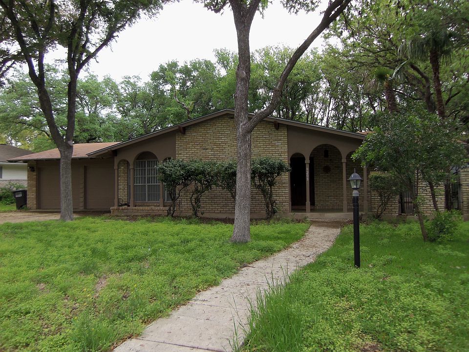 1st image of 9208 Old Gardner Cir