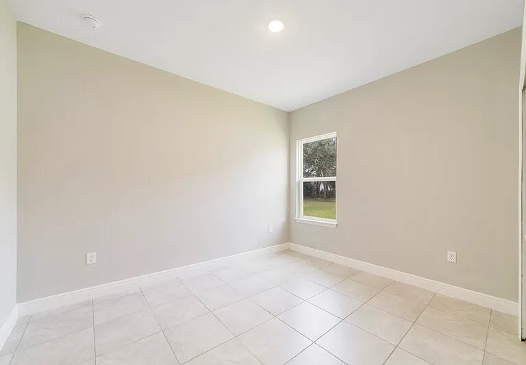2117 W Swanson Dr — Photo 7