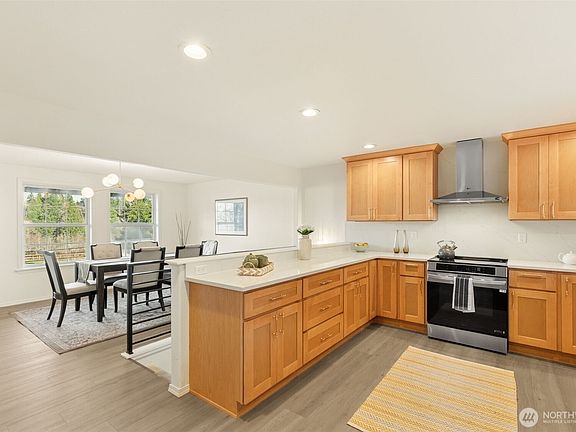 5th image of 6330 157th Avenue SE