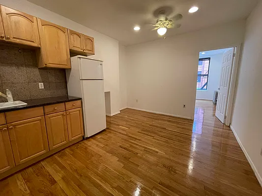 Rented by Best Apartments North Inc | media 23