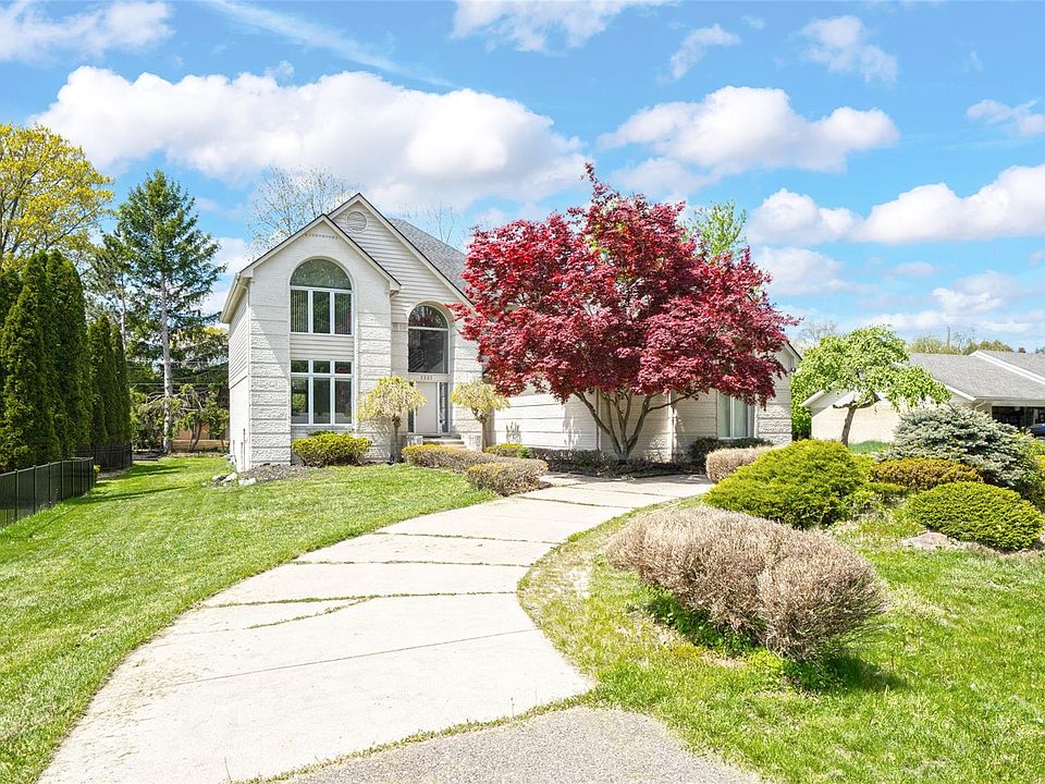1st image of 2337 Horseshoe Dr