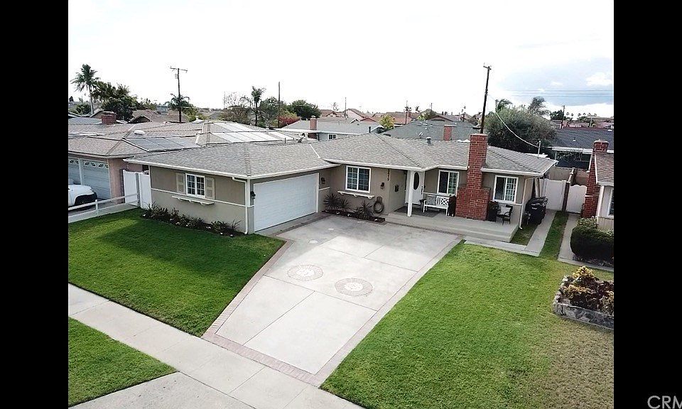 1st image of 8679 Cedar Dr