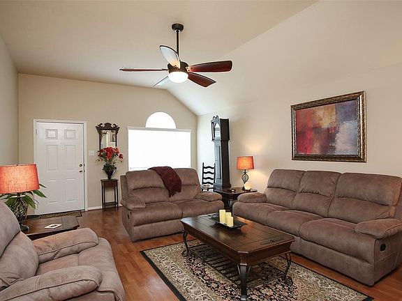 Plenty of room for your furniture!