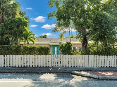 330 S M Street, Lake Worth, FL, 33460