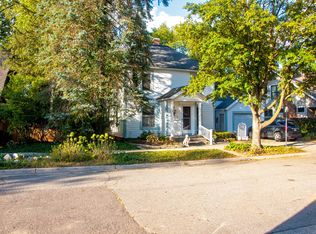 514 Harrison St, Rochester, MI 48307