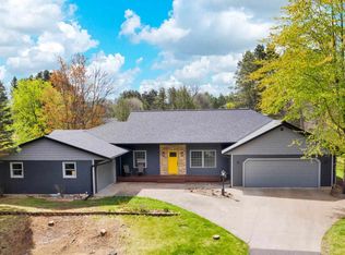 474 Tomahawk Trl, Nekoosa, WI 54457